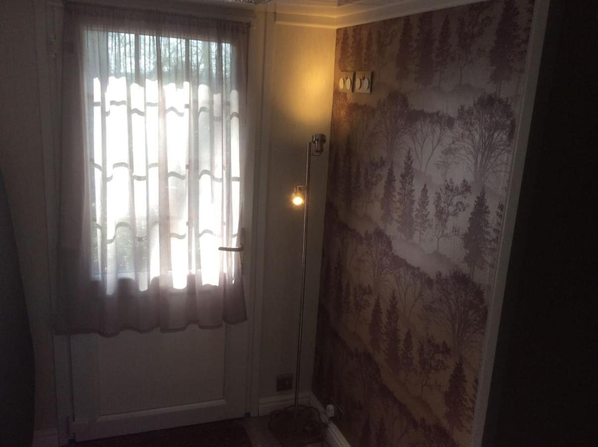 Woodland View - A Place To Escape Apartment Swynnerton ภายนอก รูปภาพ